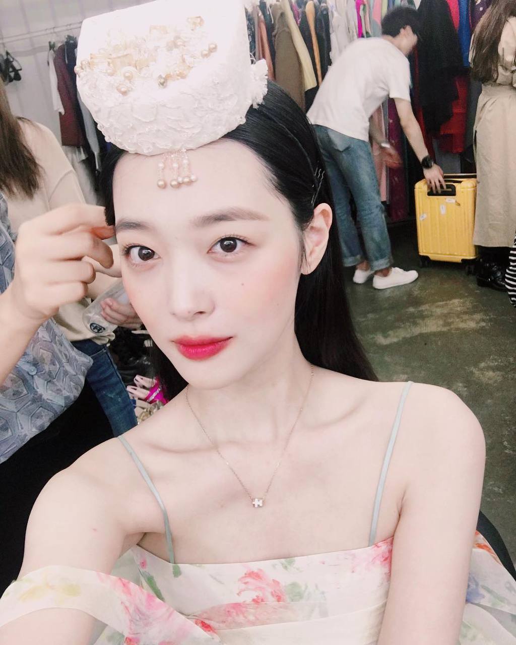 오늘자 설리 인스타 | 인스티즈
