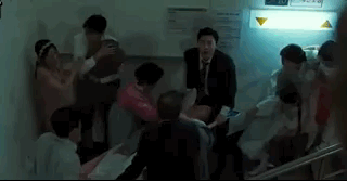 짝녀한테 까이고... 만년 백수인데 환갑잔치에서 마주쳤어요 ㅠㅠ.gif | 인스티즈