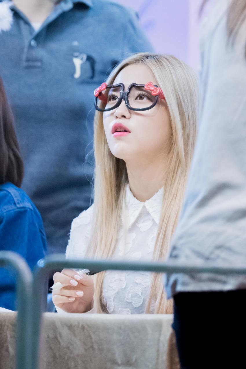 [레드벨벳] 예리 어딨니? 예부기 요즘 뭐하니? | 인스티즈
