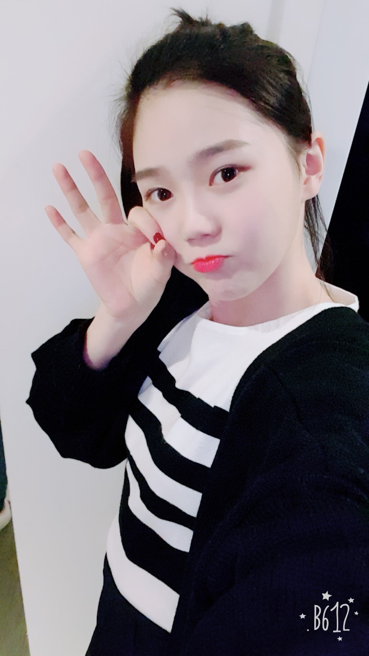 오늘의 오마이걸.jpg | 인스티즈
