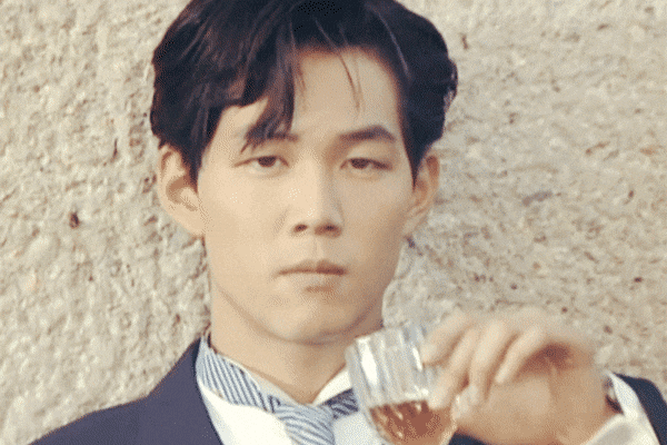 삼형제가 한 여자를 좋아하는데 이해가 되는 얼굴..ㄷㄷjpgif | 인스티즈