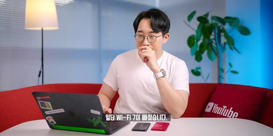 잇섭도 거르는 아이폰 SE4 | 인스티즈