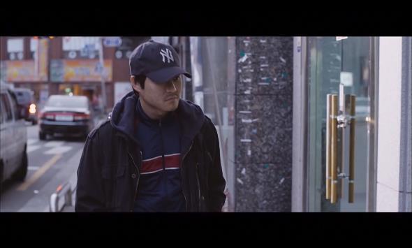 강산맨션 102호에는 살인마가 살고있다. ＜영화＞ 이웃사람 11 | 인스티즈