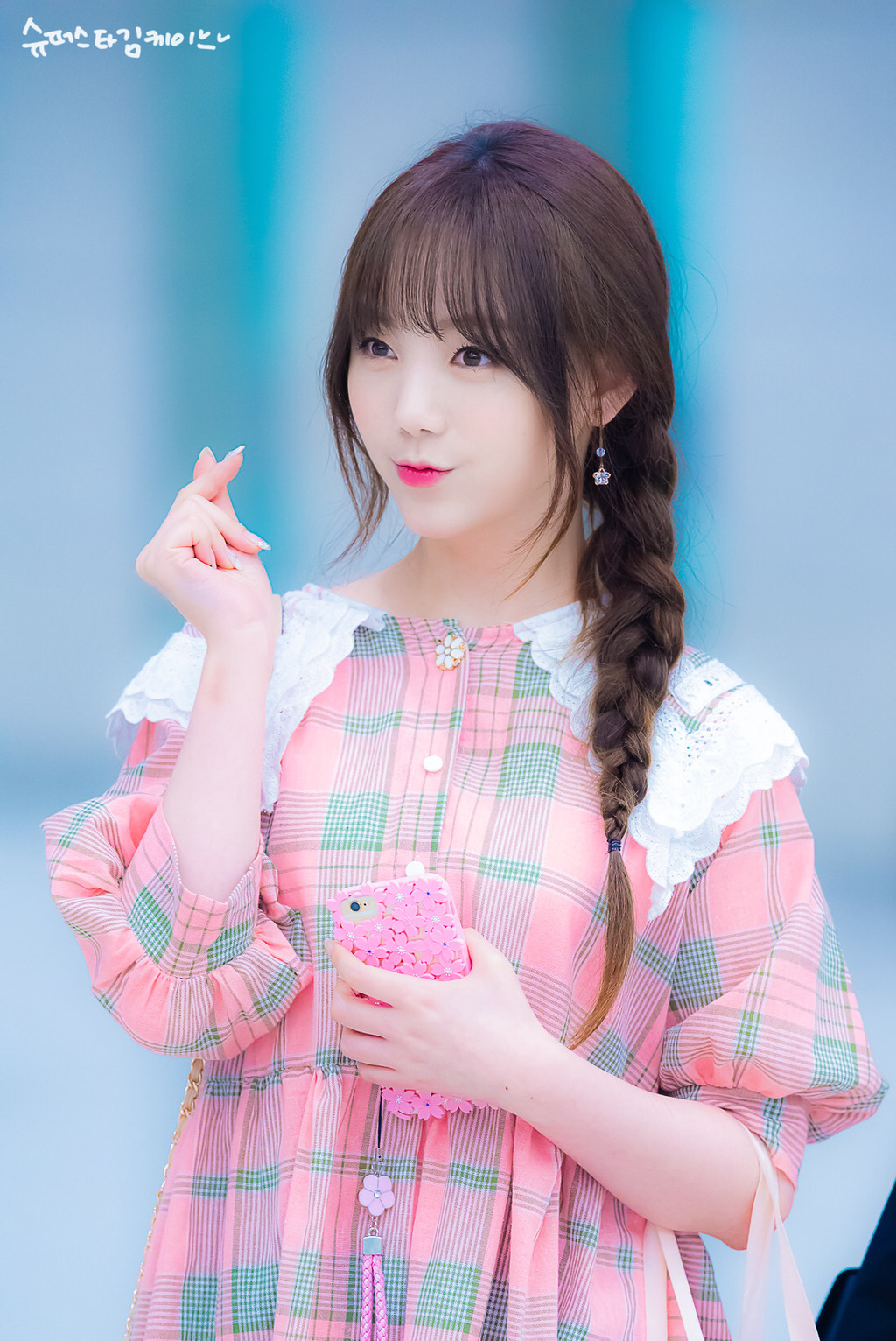 [러블리즈] 커피 한 잔 더 할까 생각 중이라서 케이 | 인스티즈