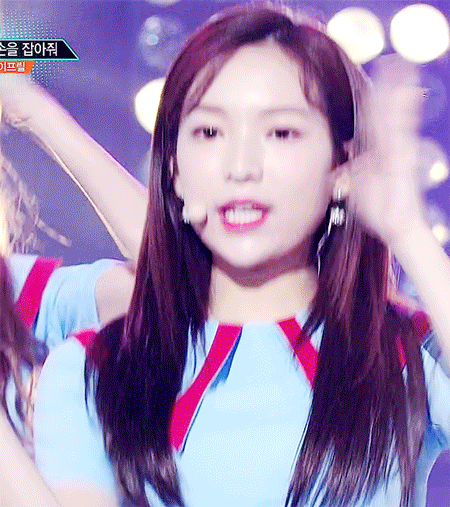 뮤직뱅크 에이프릴 손을 잡아줘 움짤 | 인스티즈