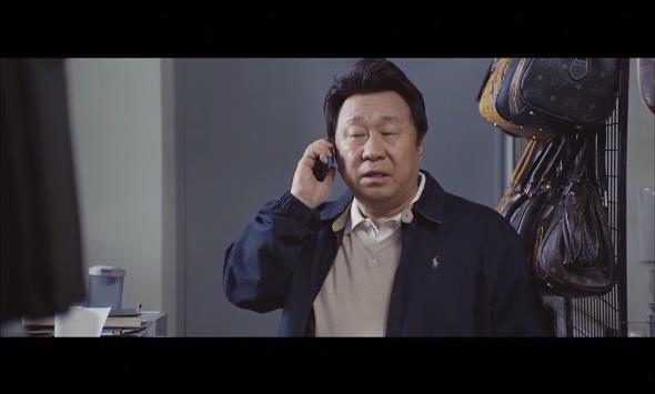 강산맨션 102호에는 살인마가 살고있다. ＜영화＞ 이웃사람 11 | 인스티즈