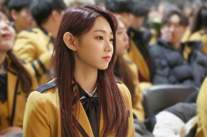 강미나 졸업식날.gif | 인스티즈