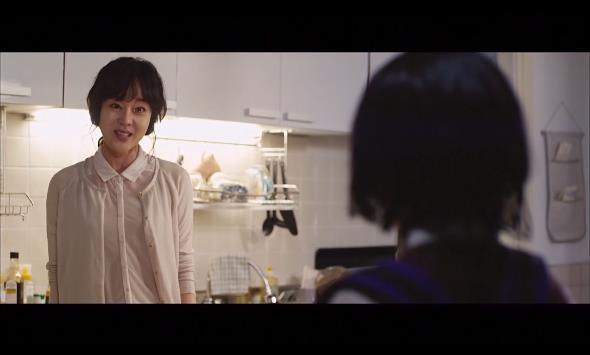 강산맨션 102호에는 살인마가 살고있다. ＜영화＞ 이웃사람 11 | 인스티즈