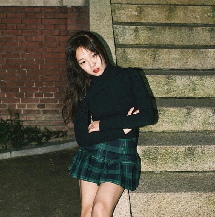 길거리에서 쉽게 볼 수 있는 훈녀같은 외모를 가진 여자배우.jpg | 인스티즈