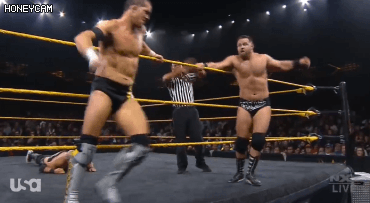 [NXT] 언디스퓨티드 에라 vs 리바이벌.gif | 인스티즈