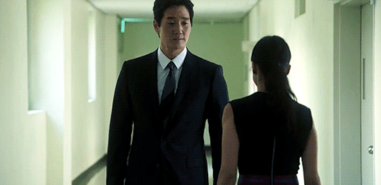 골격이 엄청 큰건 아닌데 실제로 보면 피지컬 좋아 보인다는 배우 | 인스티즈