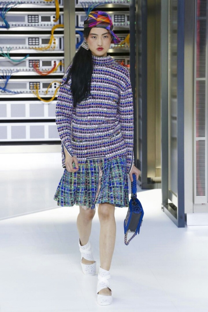 Chanel 샤넬 2017 SpringSummer RTW Paris | 인스티즈