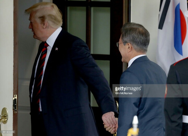 외신이 찍은 한미정상회담.jpg | 인스티즈