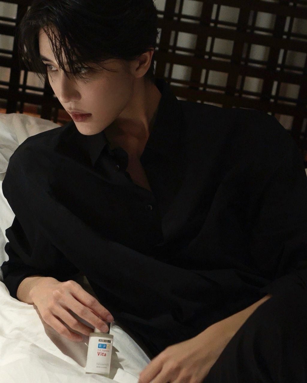 잘생긴 걸로 유명해서 팬미팅까지 한 코스플레이어...jpg | 인스티즈
