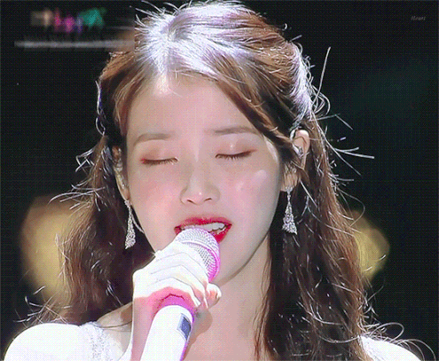 순백의 아이유.gif | 인스티즈