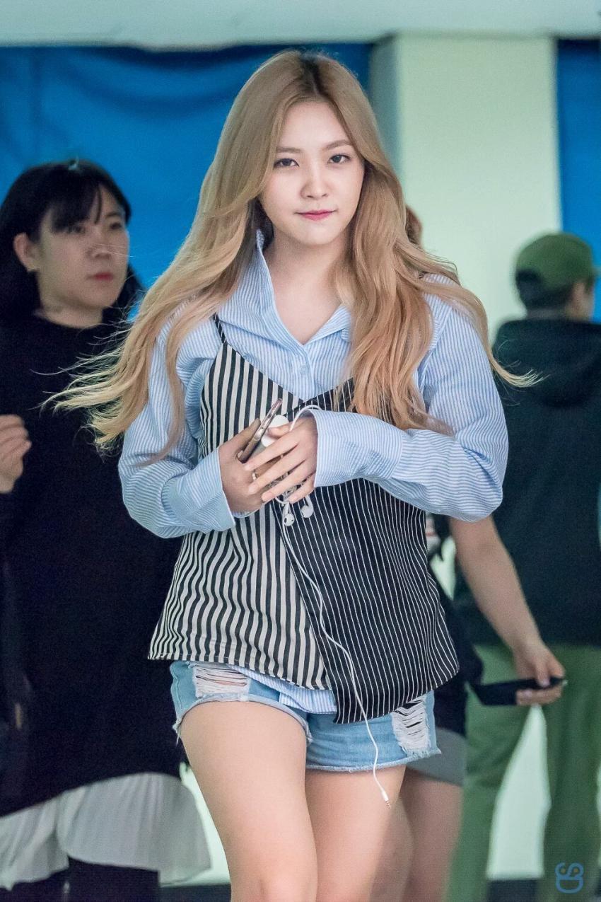 [레드벨벳] 예리 어딨니? 예부기 요즘 뭐하니? | 인스티즈