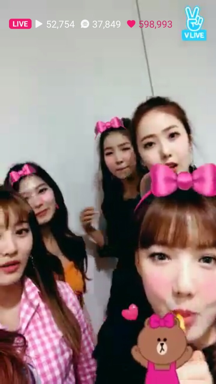 여자친구랑 친목하는 트와이스 | 인스티즈