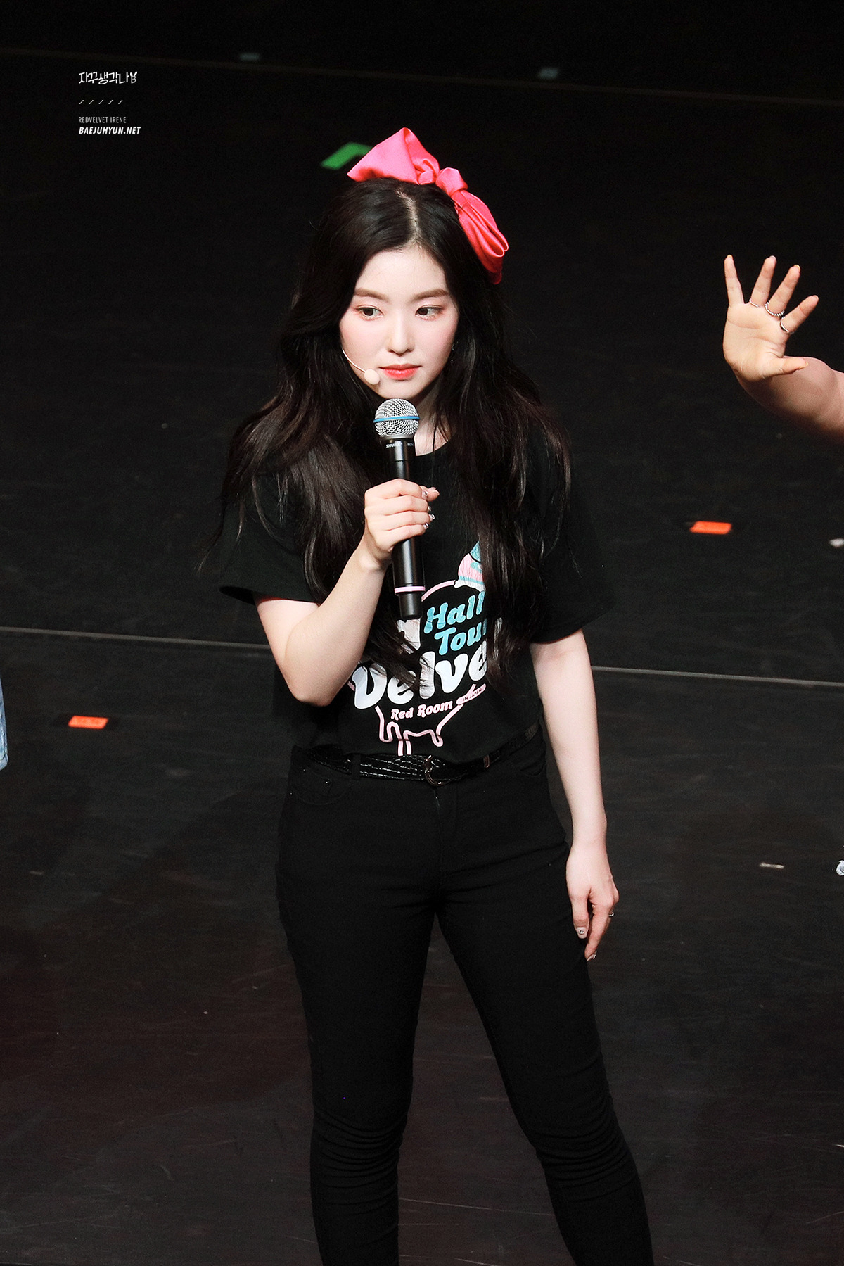 머리에 왕리본단 레드벨벳 아이린.jpg | 인스티즈