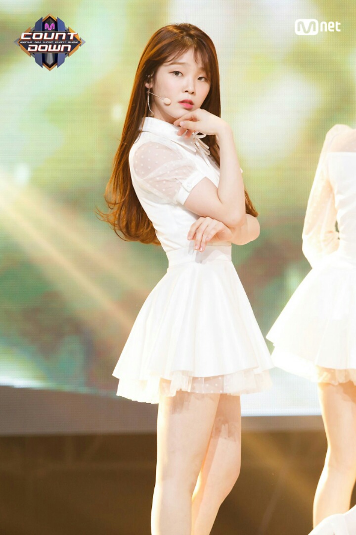오마이걸 엠카운트다운 무대 단체&개인 사진 | 인스티즈