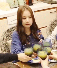 여자친구 은하 볼따구.gif | 인스티즈