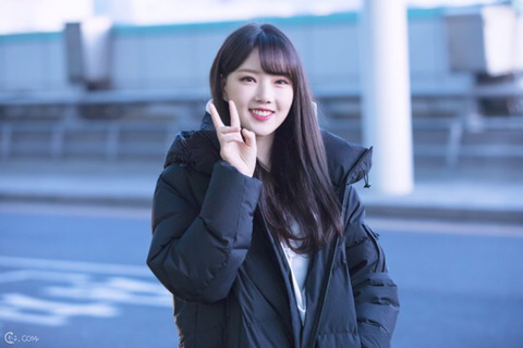 [여자친구] 크리스마스가 얼마남지 않아서 예린이 | 인스티즈