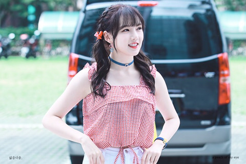 [여자친구] 크리스마스가 얼마남지 않아서 예린이 | 인스티즈