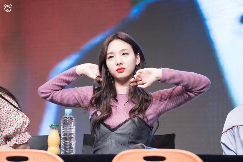 임나연 덕질하면서 생긴 문제점 | 인스티즈