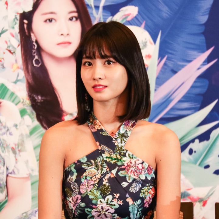 싱가폴에서 기자회견 하는 트와이스 ㄷㄷㄷ | 인스티즈