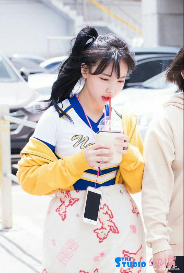 추석시작을 나연 (트와이스)으로 시작 | 인스티즈