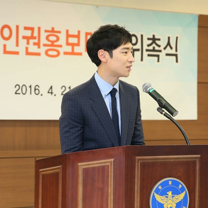 기자들이 언급한 사생활관리 철저한듯 한 남자연예인들 | 인스티즈