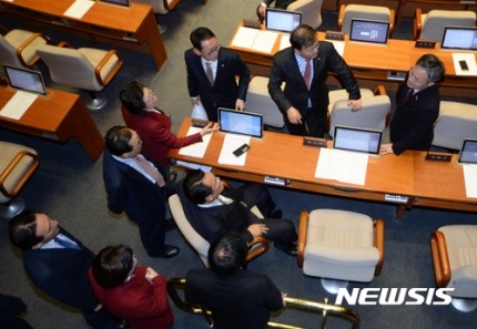 새누리당 찾아간 표창원 의원ㄷㄷㄷㄷ | 인스티즈