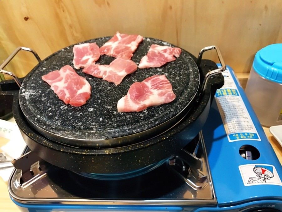 혼밥 고기집.jpg | 인스티즈