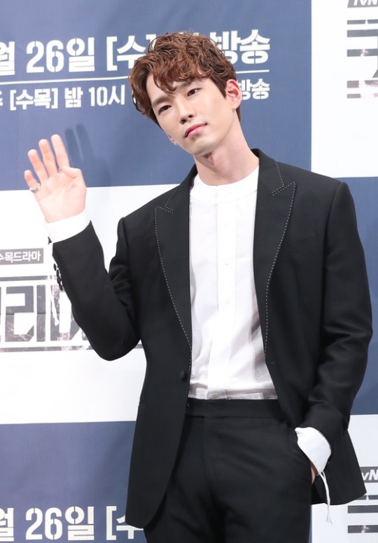 유명인 자녀중 모범사례라고 생각되는 김무성 아들 | 인스티즈