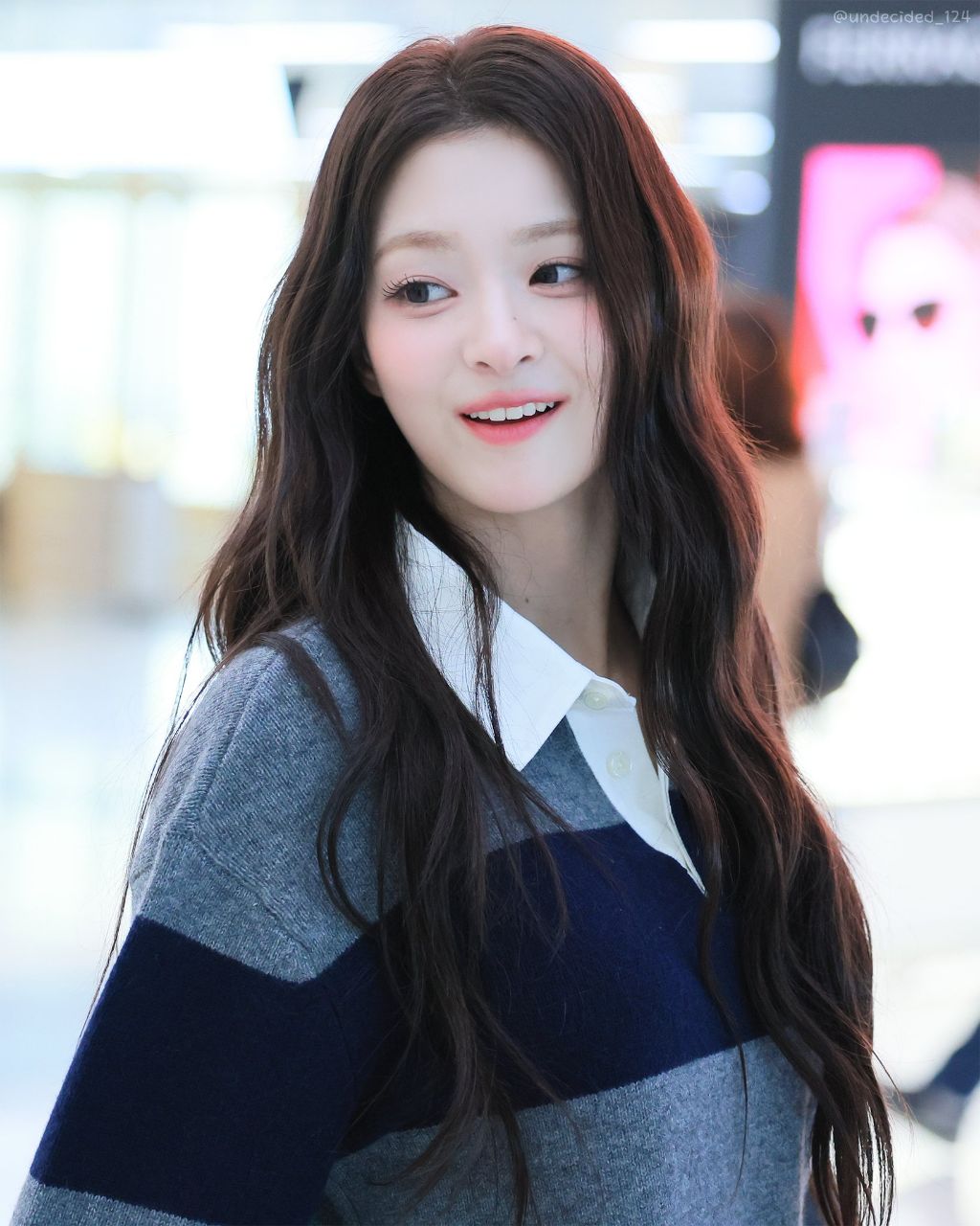 얼굴이 제법인 후로미스나인 이나경 근황.jpg | 인스티즈