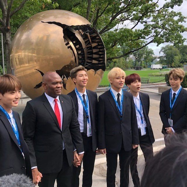 유니세프 공홈에 방탄소년단 사진 | 인스티즈