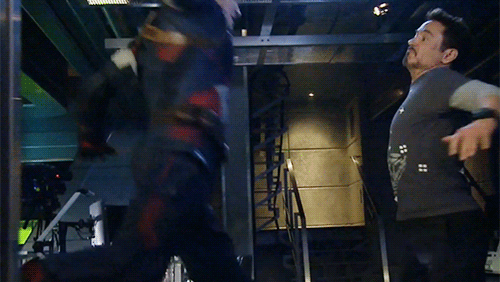 [MCU] 귀염 터지는 어벤져스: 에이지 오브 울트론 개그릴 장면들.gif | 인스티즈