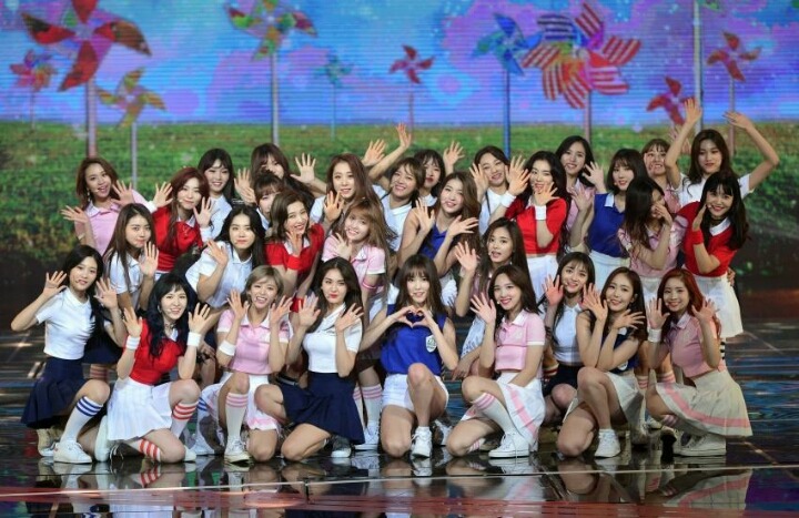 가요대축제 다만세팀 단체샷.jpg | 인스티즈
