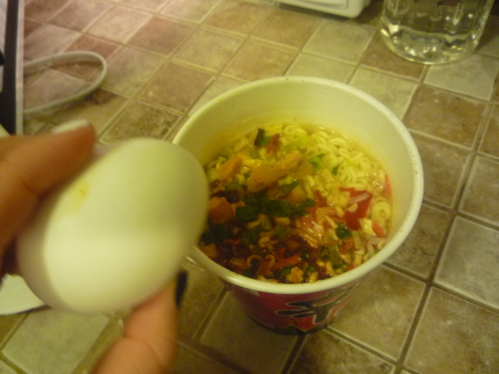 컵라면 진짜맛있고 품격있게 먹는방법 일명 달걀컵라면 | 인스티즈