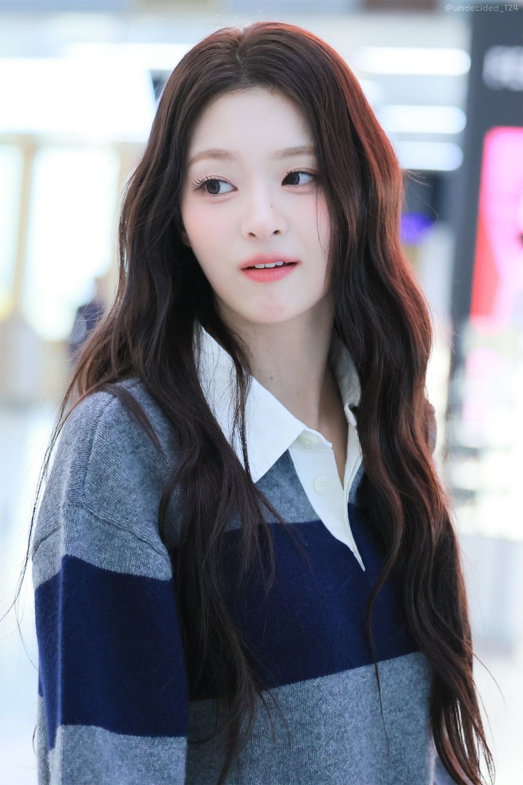 얼굴이 제법인 후로미스나인 이나경 근황.jpg | 인스티즈