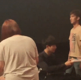 연예인들의 민망한 상황 모음ㅋㅋㅋ.gif | 인스티즈