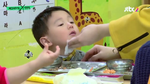 어린이집 점심시간에 아가들이 졸려서 어쩔줄 모르는 글.jpg (짱덕사 주의) | 인스티즈