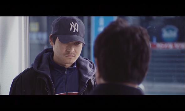 강산맨션 102호에는 살인마가 살고있다. ＜영화＞ 이웃사람 11 | 인스티즈