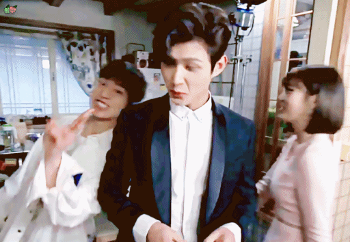 레드벨벳 조이 브이 수준.gif | 인스티즈