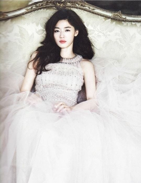 전지현이 생각하는 '전지현' 하면 떠오르는 상징적인 장면 4가지 | 인스티즈