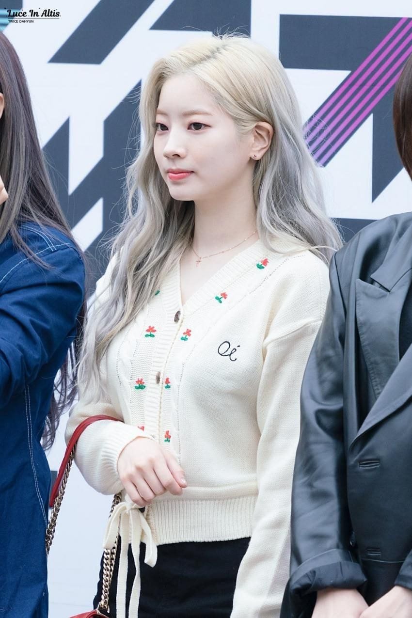 연예계에서 피부 제일 좋은 2명 | 인스티즈
