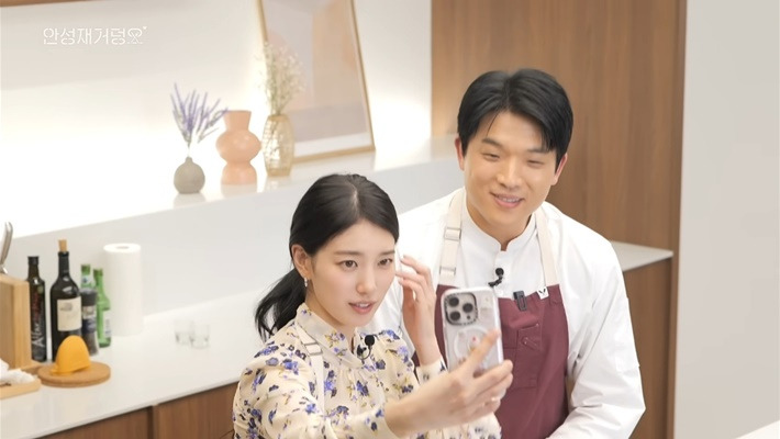 셀카 찍는 수지는 너무 ♥수지♥고... 안성재는 | 인스티즈