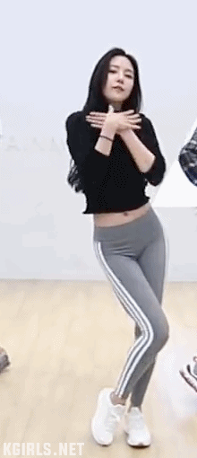 레깅스입고 1도없어 안무 연습하는 손나은.gif | 인스티즈