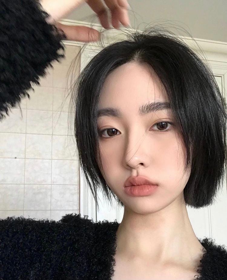 요즘은 단발이 끌리더라... ✂️💇🏻 참고하기 좋은 트렌디한 단발 디자인.jpg | 인스티즈