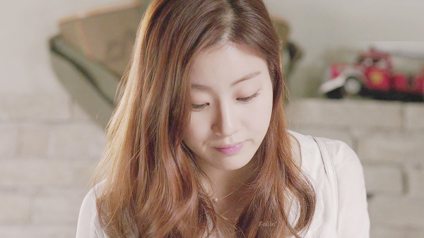 [여x여] 케미 좋다고 생각하는 강소라x문채원으로 클리셰 로코가 보고 싶어 엮어보았음ㅎ_ㅎ | 인스티즈