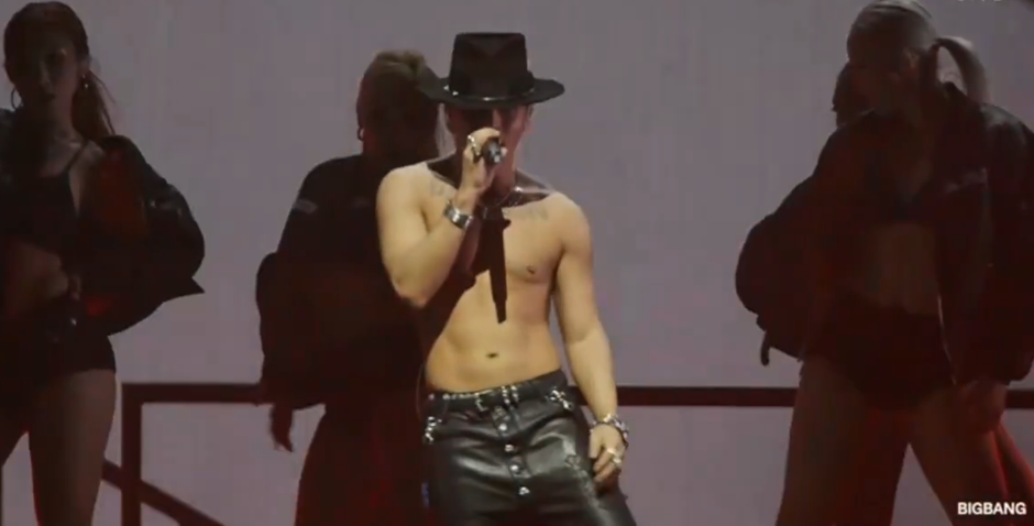 현재 빅뱅 코첼라 찢어버렸다고 말 나오는 태양 | 인스티즈